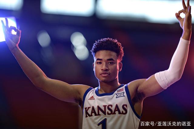 欧冠-金玟哉头球制胜 拜仁1-0巴黎圣日耳曼